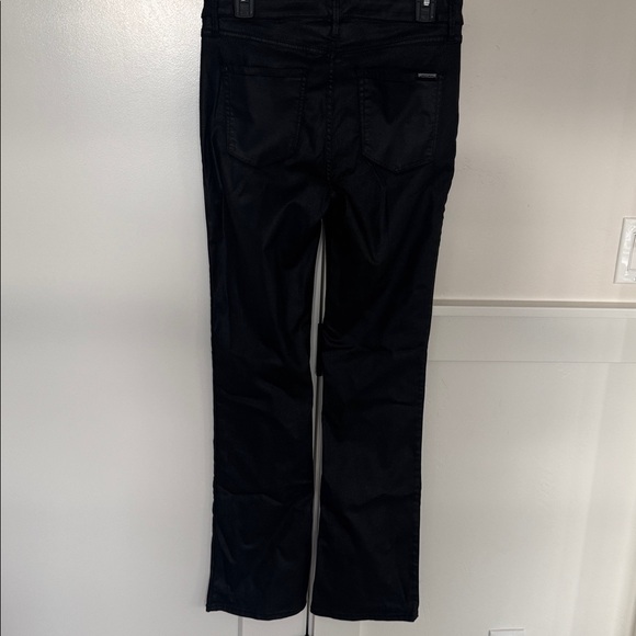 White House Black Market Black Bootcut Pants High Rise Stretchy Comfy Size 6 EUC - Picture 2 of 12